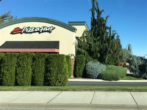 Pizza hut yakima - 2002 West Nob Hill Boulevard. Yakima, WA. Closed. Most Liked Items From The Menu. Popular Items. The most commonly ordered items and dishes from this store. Big Dinner …